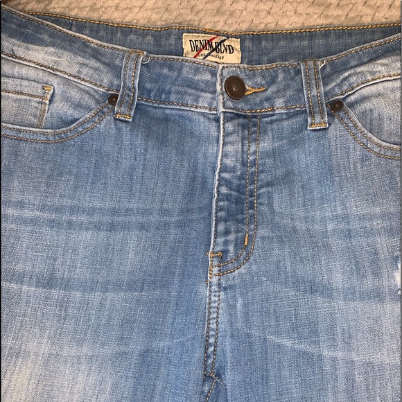 5/$25!! Knee Length Distressed Denim Shorts - Picture 3 of 10